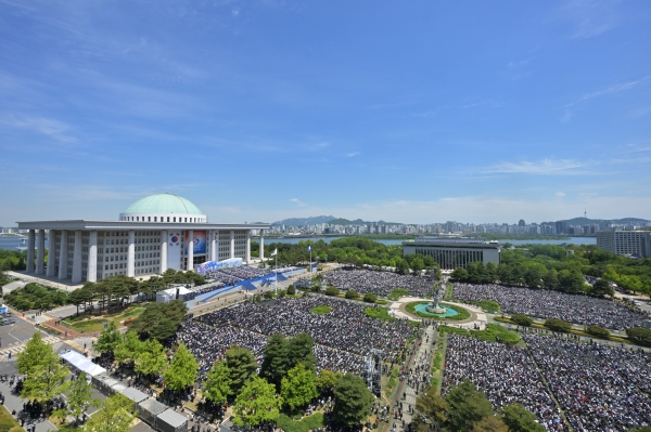 윤석열 정부가 앞으로 4년 동안 국민이 체감하는 국정 운영 성과를 보여 줄 수 있을지 주목된다. ⓒRepublic of Korea/Flickr