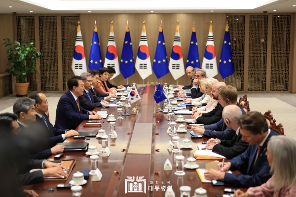 G7 정상회의를 전후로 한 ‘외교 슈퍼 위크’를 통해 윤석열 대통령은 새로운 외교 패러다임을 제시했다. ⓒ대한민국 대통령실