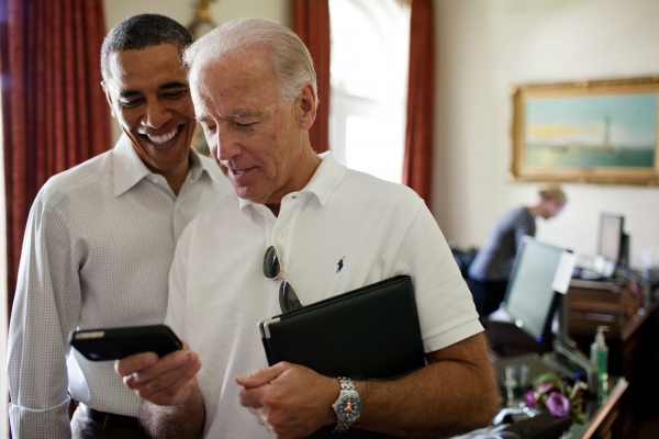 조 바이든은 6년 임기의 미 연방 상원의원을 내리 6선을 했고, 2008년부터는 8년 간 부통령직을 수행하며 버락 오마바 전 대통령을 보좌했다. ⓒ오바마 백악관/Flickr